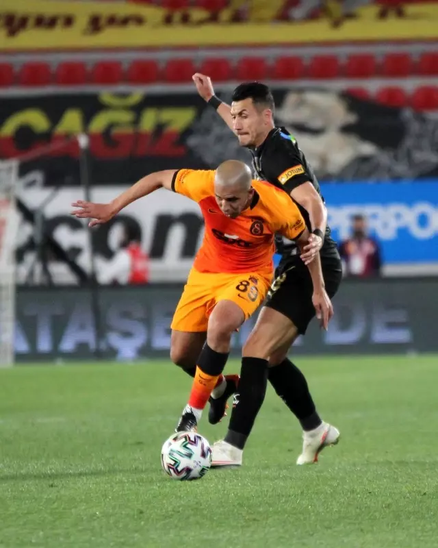 Süper Lig: Göztepe: 1 - Galatasaray: 3 (Maç sonucu) Süper Lig: Göztepe: 1 - Galatasaray: 3 (Maç sonucu)