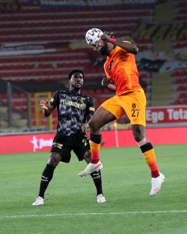 Süper Lig: Göztepe: 1 - Galatasaray: 3 (Maç sonucu) Süper Lig: Göztepe: 1 - Galatasaray: 3 (Maç sonucu)