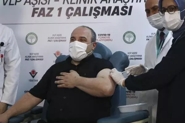 Varank: Yerli ve milli VLP aşısının sadece Türkiye'ye değil, tüm insanlığa faydası olsun istiyoruz Varank: Yerli ve milli VLP aşısının sadece Türkiye'ye değil, tüm insanlığa faydası olsun istiyoruz