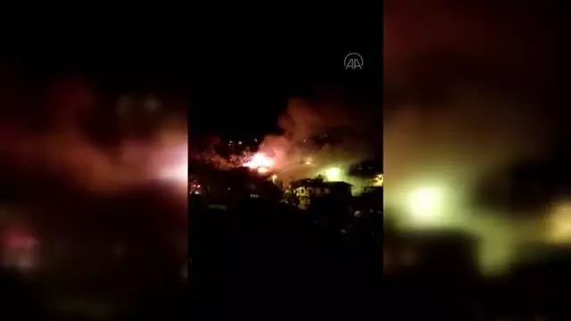 Son dakika haberleri | Yangında 5 ev zarar gördü Son dakika haberleri | Yangında 5 ev zarar gördü