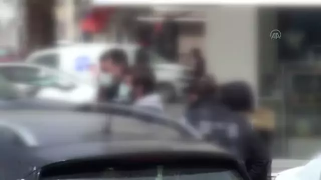 Aydın'da yurt dışına kaçma hazırlığındayken yakalanan 2 FETÖ şüphelisi tutuklandı Aydın'da yurt dışına kaçma hazırlığındayken yakalanan 2 FETÖ şüphelisi tutuklandı