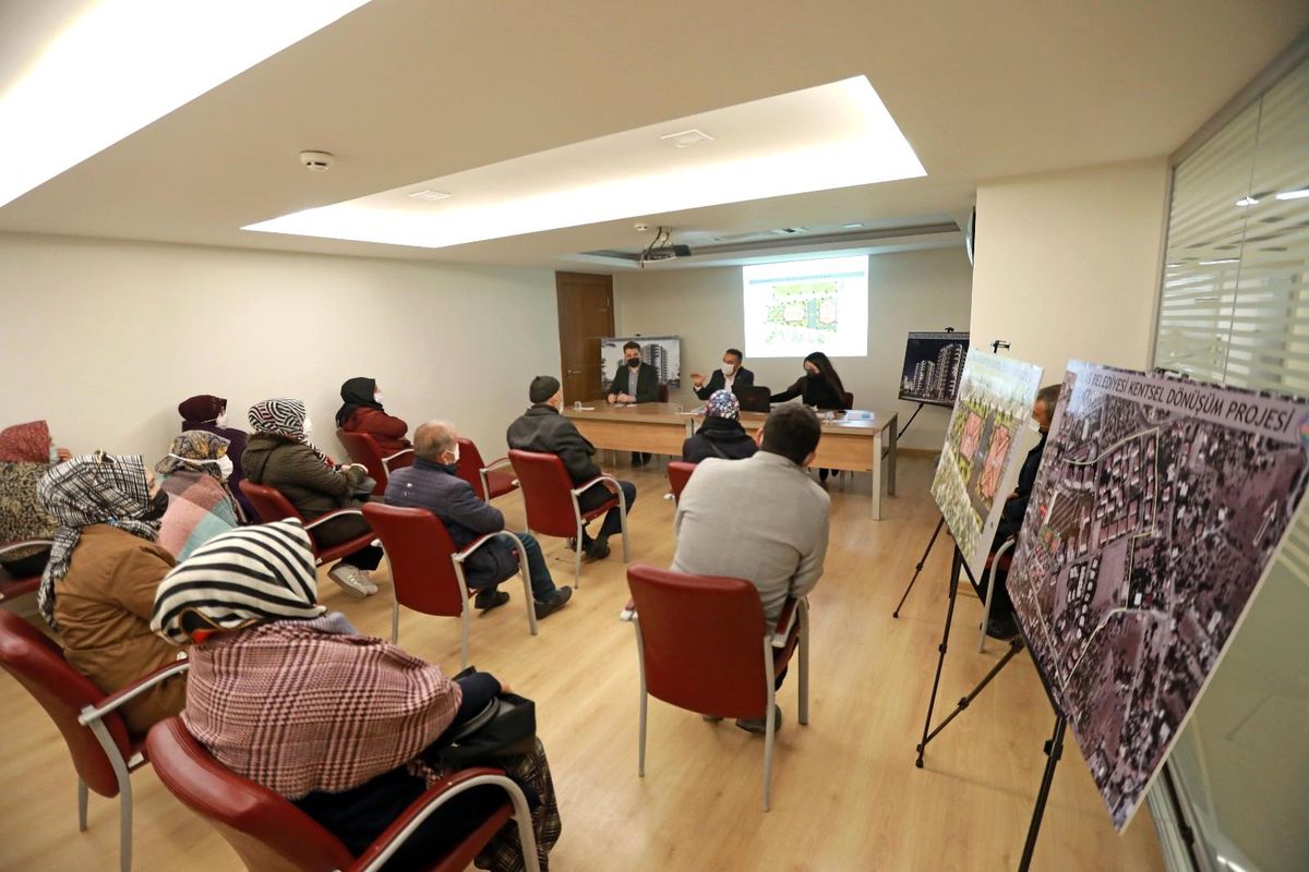 Talas'ta kentsel dönüşüm bilgilendirme toplantısı yapıldı