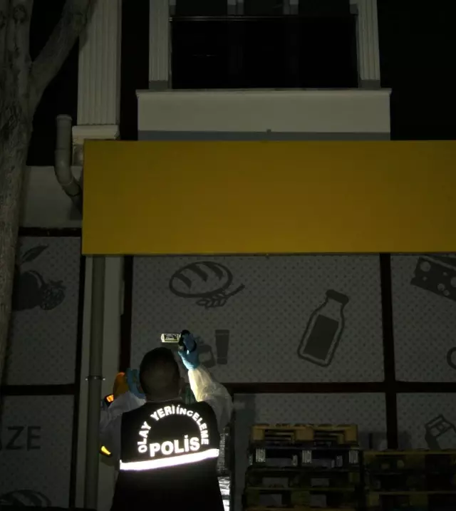 Son dakika haberi... 79 yaşındaki kadın iftar saatinde pencereden düşerek öldü Son dakika haberi... 79 yaşındaki kadın iftar saatinde pencereden düşerek öldü