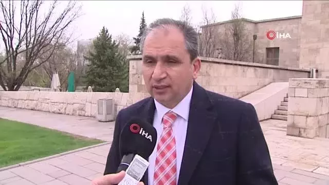 AK Parti Uşak Milletvekili Güneş: 'Eğer aşılanırsak bu hastalıkla mücadele edebiliriz' AK Parti Uşak Milletvekili Güneş: 'Eğer aşılanırsak bu hastalıkla mücadele edebiliriz'