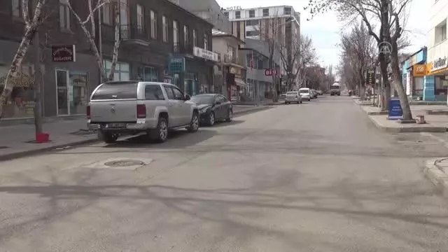 Son dakika haber! Cadde ve sokaklarda sessizlik hakim Son dakika haber! Cadde ve sokaklarda sessizlik hakim