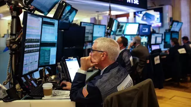 Dünya Bankası baş ekonomisti: Salgın öncesi standarda geri dönmek zaman alacak Dünya Bankası baş ekonomisti: Salgın öncesi standarda geri dönmek zaman alacak