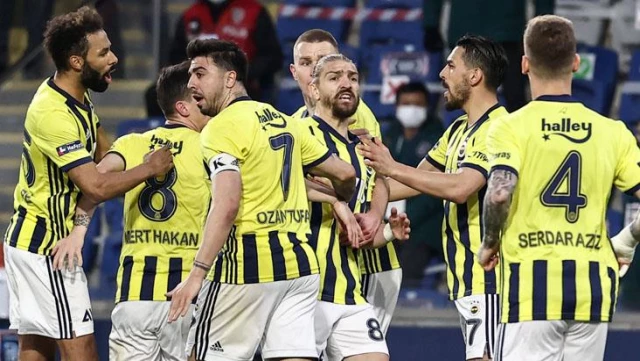 Fenerbahçe, Başakşehir deplasmanında öldü öldü dirildi ama 3 puanı almayı başardı