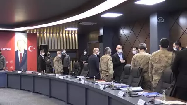 İçişleri Bakanı Süleyman Soylu Bingöl'de güvenlik toplantısına katıldı İçişleri Bakanı Süleyman Soylu Bingöl'de güvenlik toplantısına katıldı