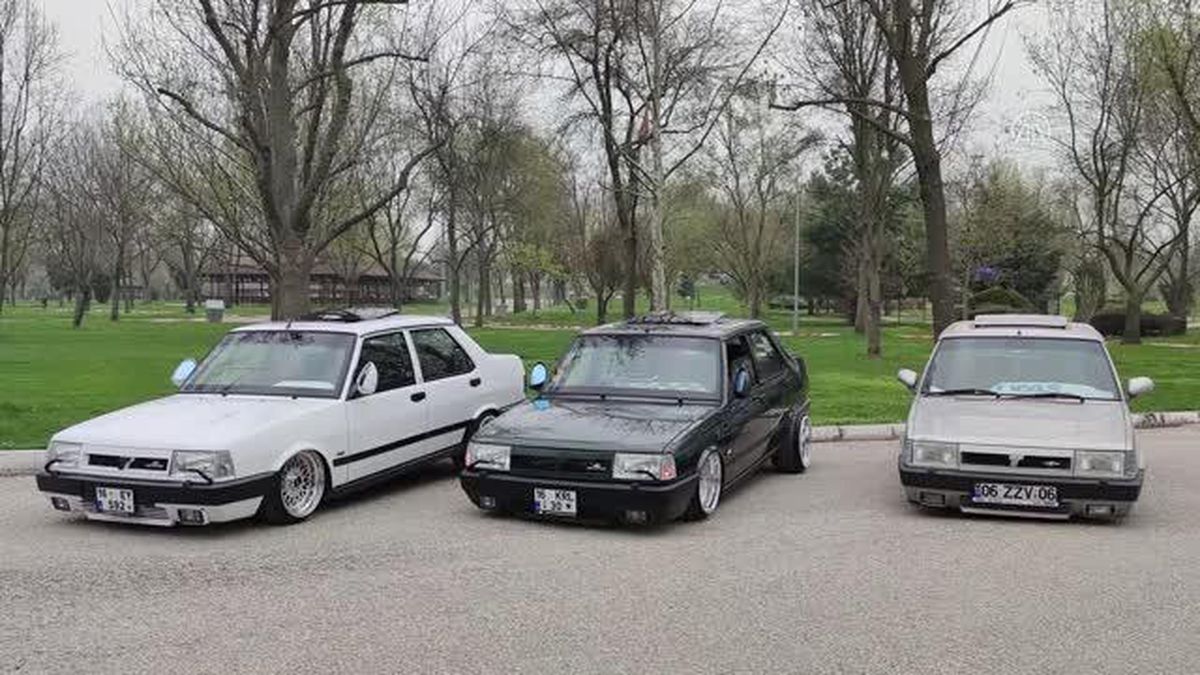 İnegöllü modifiye tutkunu genç, satın aldığı otomobilleri bambaşka görünüme kavuşturuyor