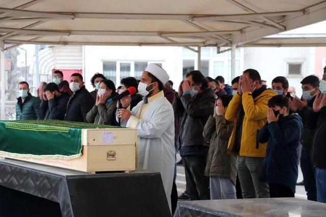 is kazasinda olen vatandas son yolculuguna 14074559 o