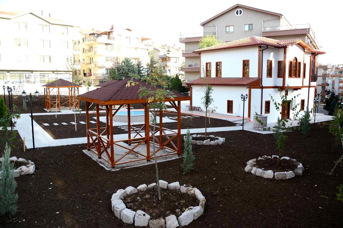 Keçiören'e 10 yeni mahalle konağı