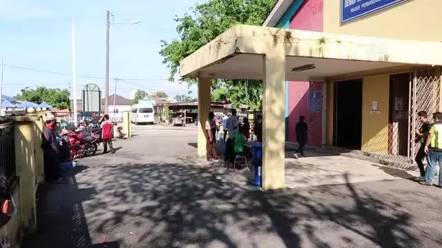 KUALA LUMPUR - TDV'den Malezya'da ihtiyaç sahiplerine 600 ramazan gıda kolisi yardımı KUALA LUMPUR - TDV'den Malezya'da ihtiyaç sahiplerine 600 ramazan gıda kolisi yardımı