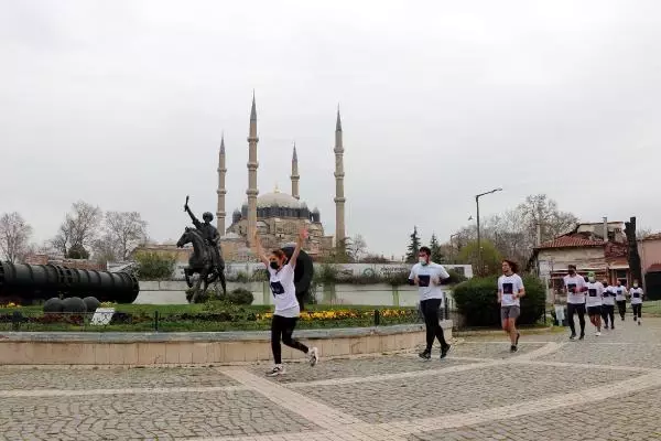 Son dakika haberleri! EDİRNE SELİMİYE'NİN UNESCO'YA GİRİŞİNİN 10'UNCU YILINDA, 10 ATLETLE ÇEVRESİNDE KOŞU Son dakika haberleri! EDİRNE SELİMİYE'NİN UNESCO'YA GİRİŞİNİN 10'UNCU YILINDA, 10 ATLETLE ÇEVRESİNDE KOŞU