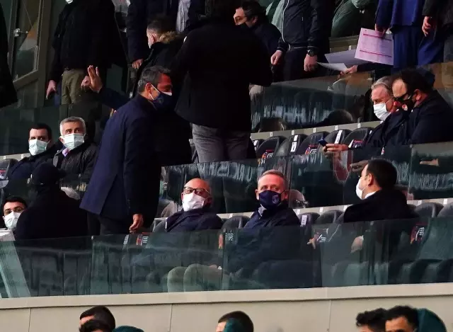Süper Lig: Medipol Başakşehir: 1 - Fenerbahçe: 1 (İlk yarı) Süper Lig: Medipol Başakşehir: 1 - Fenerbahçe: 1 (İlk yarı)