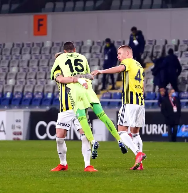 Süper Lig: Medipol Başakşehir: 1 - Fenerbahçe: 2 (Maç sonucu) Süper Lig: Medipol Başakşehir: 1 - Fenerbahçe: 2 (Maç sonucu)