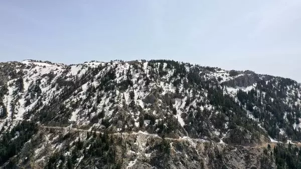 ANTALYA'DA, KARLA KAPLI YAYLA YOLLARI AÇILDI ANTALYA'DA, KARLA KAPLI YAYLA YOLLARI AÇILDI