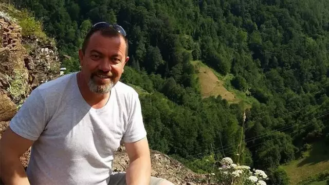 Arı soktuğu için fenalaşan öğretmen tüm çabalara rağmen kurtarılamadı Arı soktuğu için fenalaşan öğretmen tüm çabalara rağmen kurtarılamadı