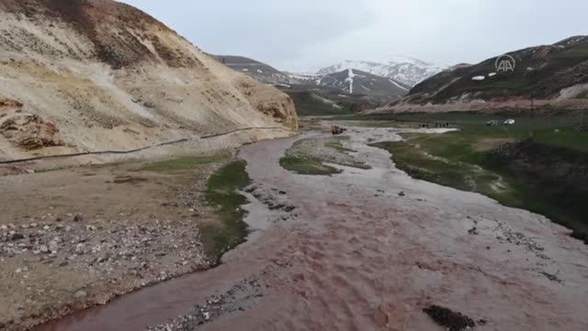 Son Dakika | Ağrı'da arkadaşlarıyla oynarken Murat Nehri'ne düşen 5 yaşındaki çocuk kayboldu