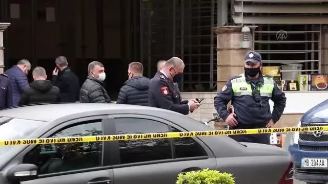 Arnavutluk'ta camide düzenlenen bıçaklı saldırıda 5 kişi yaralandı Arnavutluk'ta camide düzenlenen bıçaklı saldırıda 5 kişi yaralandı