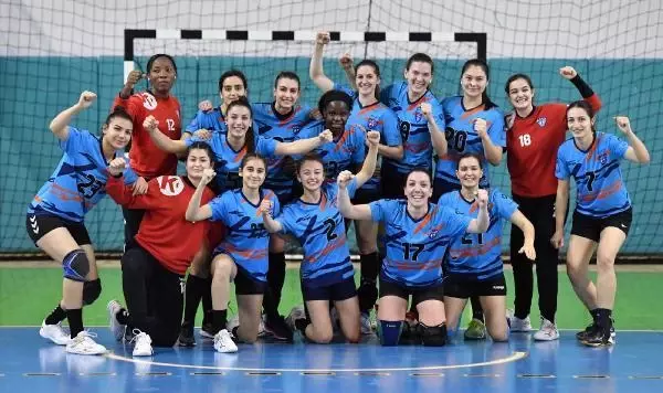 SPOR Babasını ikna etti, milli formayı giydi SPOR Babasını ikna etti, milli formayı giydi