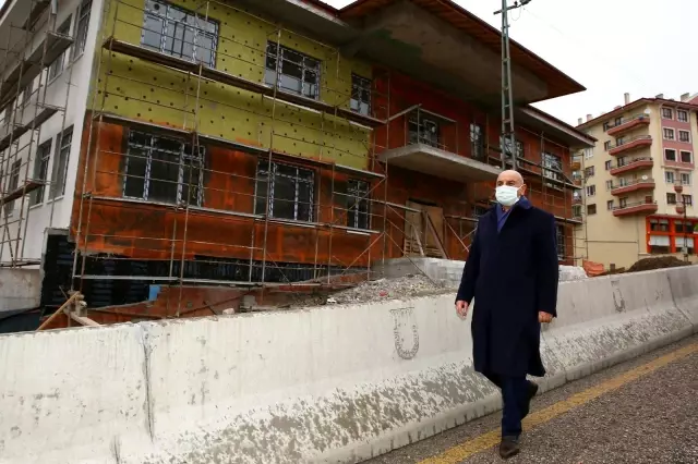 Başkan Altınok'tan 20 mahallede sahura kadar denetim Başkan Altınok'tan 20 mahallede sahura kadar denetim