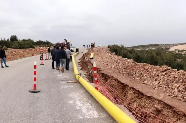 Doğalgaz için ilk kazma vuruldu Doğalgaz için ilk kazma vuruldu