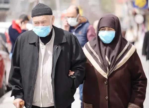 DOĞU'DA VAKA ARTIŞI HIZ KESMİYOR DOĞU'DA VAKA ARTIŞI HIZ KESMİYOR