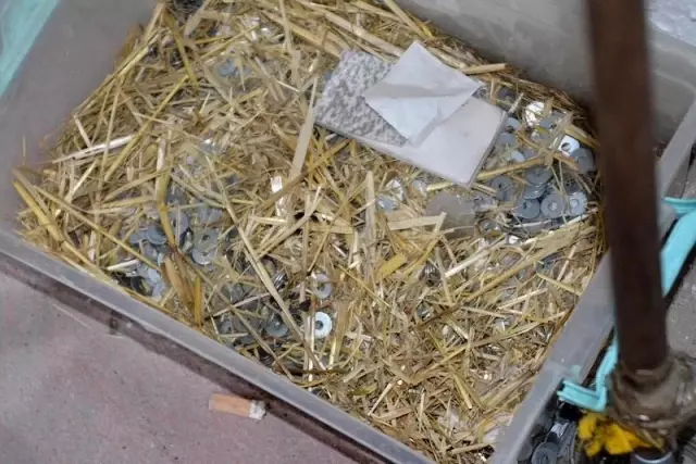Jandarmadan kumar oynanan tavuk çiftliğine baskın Jandarmadan kumar oynanan tavuk çiftliğine baskın