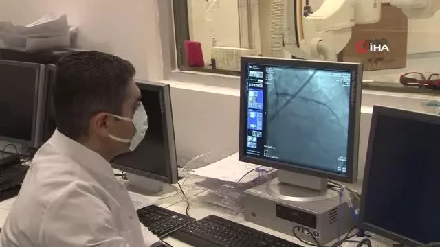 Kalp krizi geçiren Covid-19 hastalarında önemli bulgular görüldü Kalp krizi geçiren Covid-19 hastalarında önemli bulgular görüldü