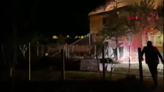 Kırıkkale'de iki katlı evde yangın Kırıkkale'de iki katlı evde yangın