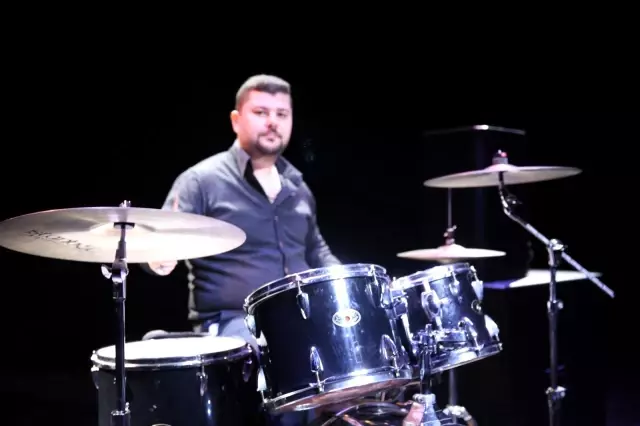 konservatuvar ogrencisiydi gecirdigi trafik 3 14075343 o