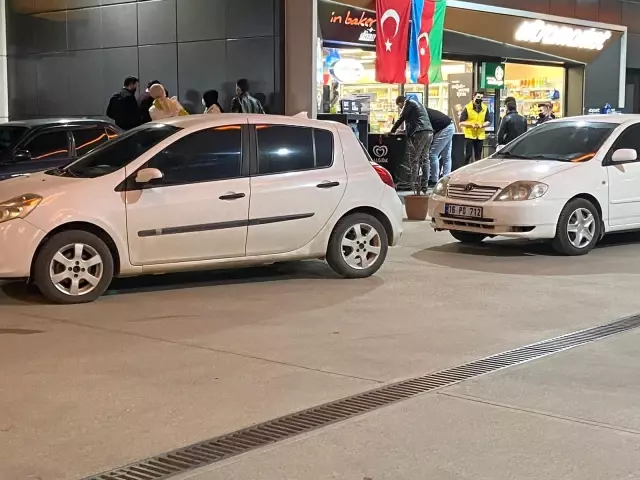 Son dakika haberi... Petrol istasyonunda kahve 44 bin 100 TL'ye mal oldu Son dakika haberi... Petrol istasyonunda kahve 44 bin 100 TL'ye mal oldu