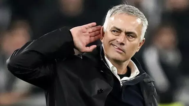 Portekizli teknik adam Jose Mourinho, Tottenham'dan da kovuldu Portekizli teknik adam Jose Mourinho, Tottenham'dan da kovuldu