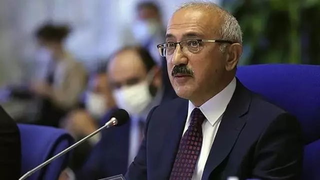 Son Dakika: Hazine ve Maliye Bakanı Elvan'dan 128 milyar dolar açıklaması: Merkez olağanüstü dönemlerde döviz alıp satabilir Son Dakika: Hazine ve Maliye Bakanı Elvan'dan 128 milyar dolar açıklaması: Merkez olağanüstü dönemlerde döviz alıp satabilir