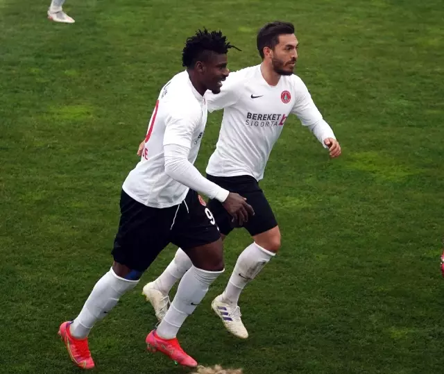 TFF 1. Lig: Ümraniyespor: 4 Ankaraspor: 3