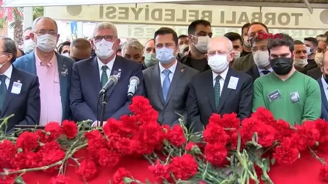 Torbalı Belediye Başkanı İsmail Uygur, son yolculuğuna uğurlandı Torbalı Belediye Başkanı İsmail Uygur, son yolculuğuna uğurlandı