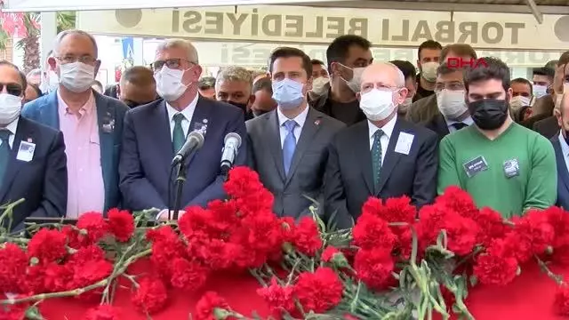 Torbalı Belediye Başkanı İsmail Uygur, son yolculuğuna uğurlandı Torbalı Belediye Başkanı İsmail Uygur, son yolculuğuna uğurlandı