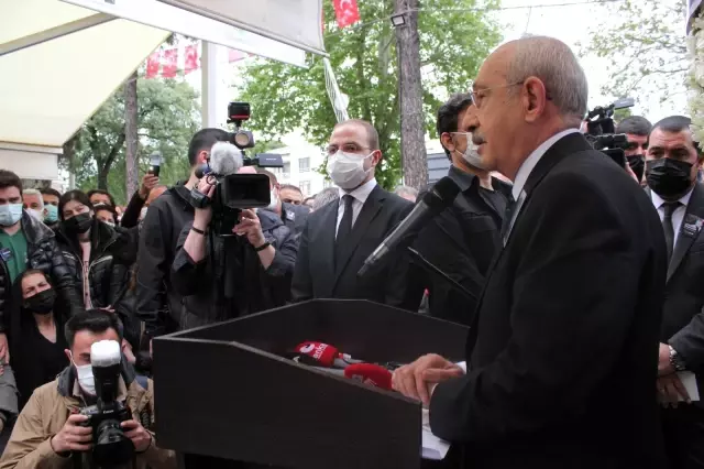 Torbalı Belediye Başkanı İsmail Uygur son yolculuğuna uğurlandı Torbalı Belediye Başkanı İsmail Uygur son yolculuğuna uğurlandı