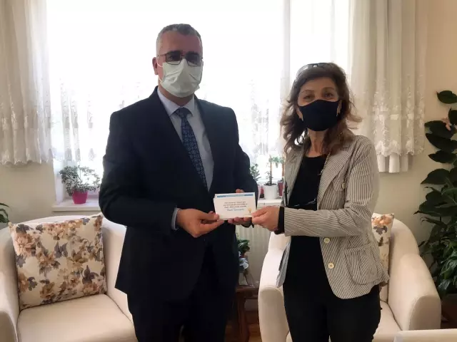AK Parti İl Başkanı Ahlatcı STK'larla buluştu AK Parti İl Başkanı Ahlatcı STK'larla buluştu