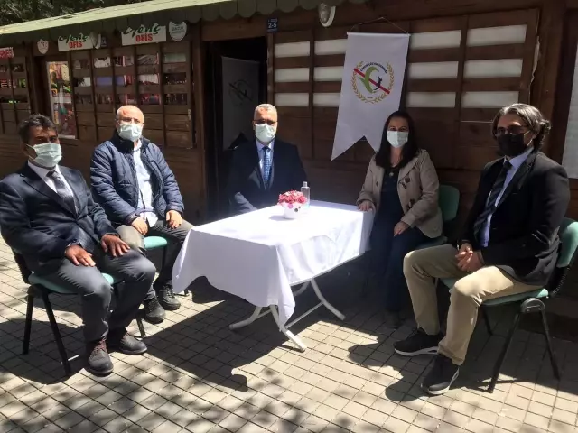 AK Parti İl Başkanı Ahlatcı STK'larla buluştu AK Parti İl Başkanı Ahlatcı STK'larla buluştu