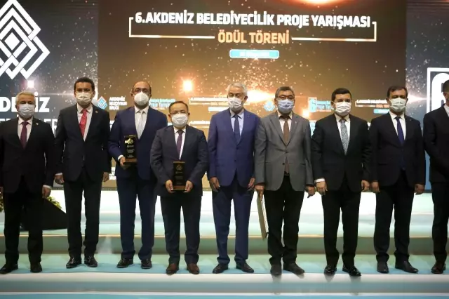 Antalya Büyükşehir Belediyesi'nin üç projesi ödül aldı Antalya Büyükşehir Belediyesi'nin üç projesi ödül aldı
