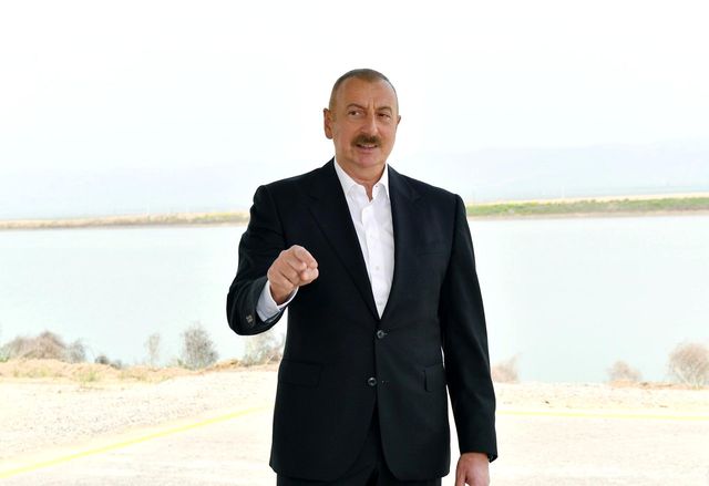 azerbaycan cumhurbaskani aliyev iskender m fu 2 14079380 o