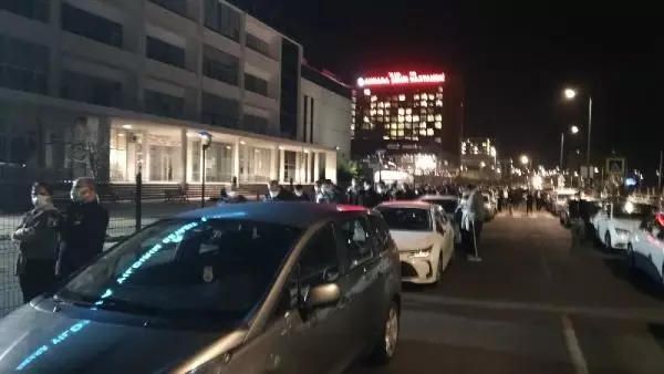 Bakan Koca duyurdu, 55 yaş üzerindeki Ankaralılar aşı sırasına girdi Bakan Koca duyurdu, 55 yaş üzerindeki Ankaralılar aşı sırasına girdi