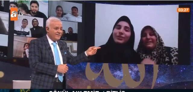 Beddua sorusu karşısında sinirlenen Nihat Hatipoğlu: Kimseye yapmayın! Allah'a bırakın