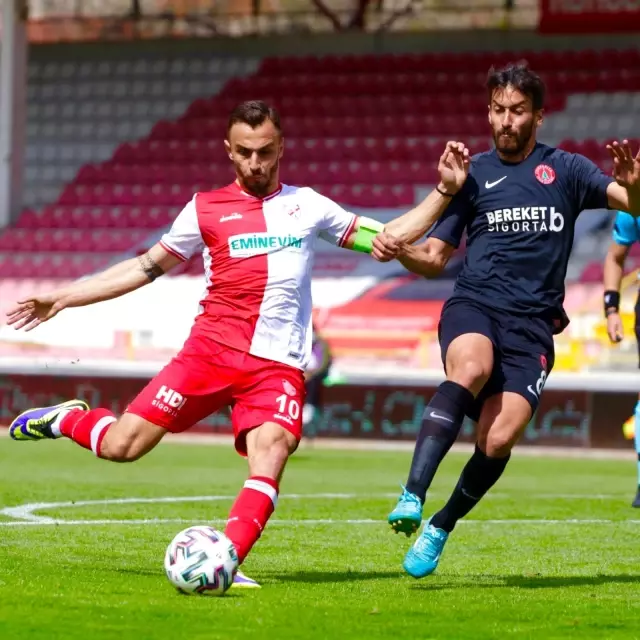 Boluspor'un 29 yıllık Süper Lig hayali gelecek sezona kaldı Boluspor'un 29 yıllık Süper Lig hayali gelecek sezona kaldı