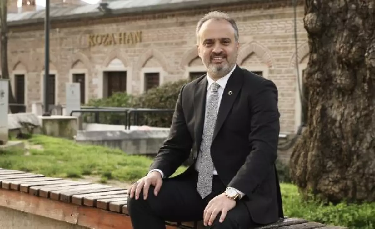 Bursa Büyükşehir Belediye Başkanı Aktaş, koronavirüse yakalandı