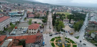 Büyükşehir, Kırkağaç'a Prestij Caddeler Kazandırıyor