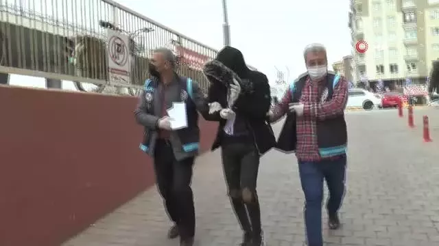 Caminin musluklarını çalan 4 şahıs yakalandı Caminin musluklarını çalan 4 şahıs yakalandı