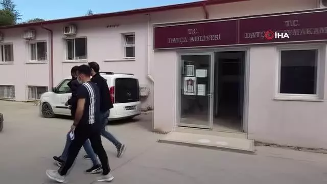 Datça'da uyuşturucu satıcısı tutuklandı Datça'da uyuşturucu satıcısı tutuklandı