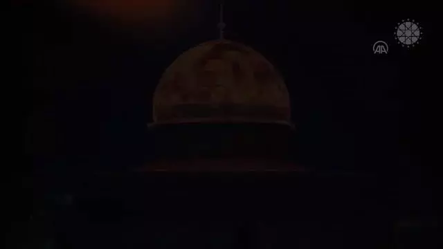 İletişim Başkanlığından 'İstanbul-Kudüs-İskenderiye Hava Seyahati' kitabı İletişim Başkanlığından 'İstanbul-Kudüs-İskenderiye Hava Seyahati' kitabı